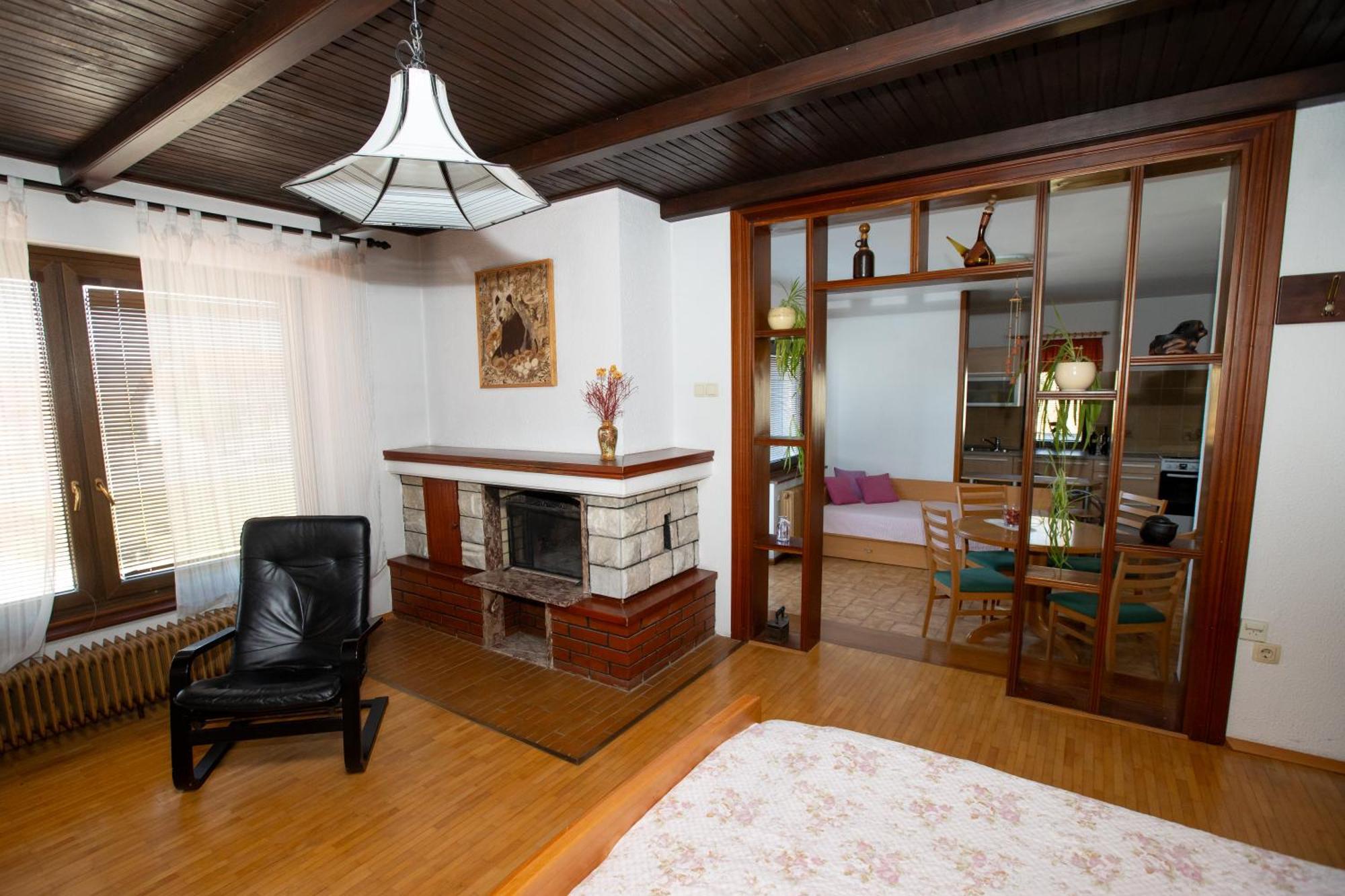 Guesthouse Sanabor Postojna Kültér fotó